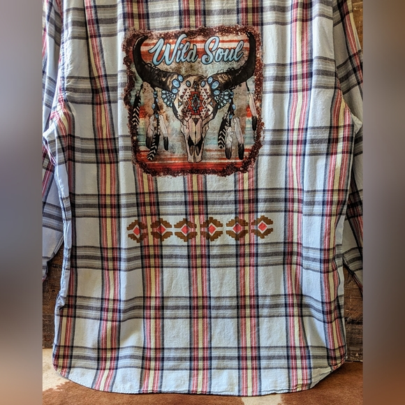 NWT Upcycled Handcrafted Button Down Shirt With Boho Wild Soul Bull - Picture 3 of 14